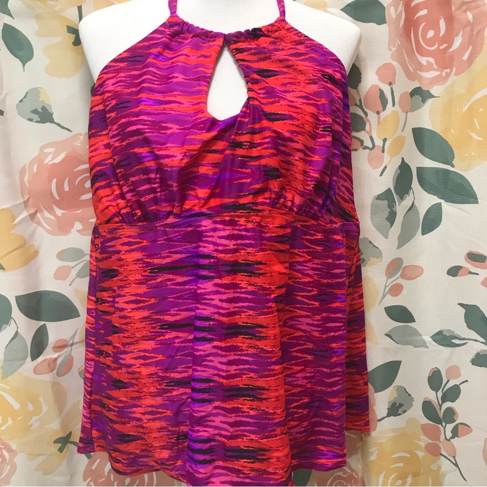 Island Waves Woman swim tankini top